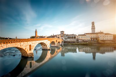 Italien Venetien Verona Ponte Pietra